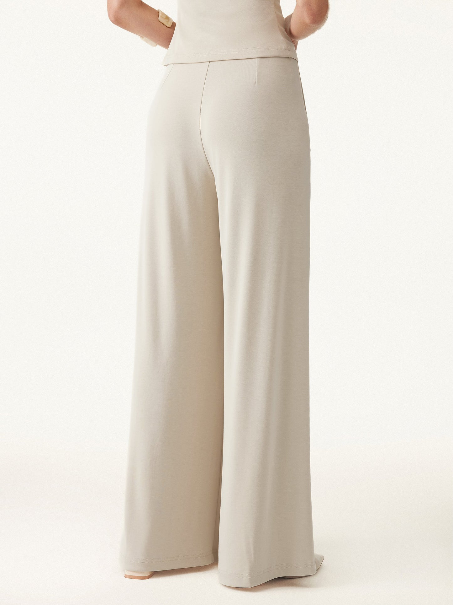 2Pcs Set Crewneck Short Sleeve Tee & Mid Rise Pleated Wide Leg Pant with Pockets