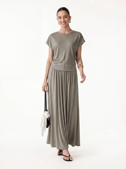 2Pcs Set Round Neck Top & A-Line Maxi Skirt with Pockets
