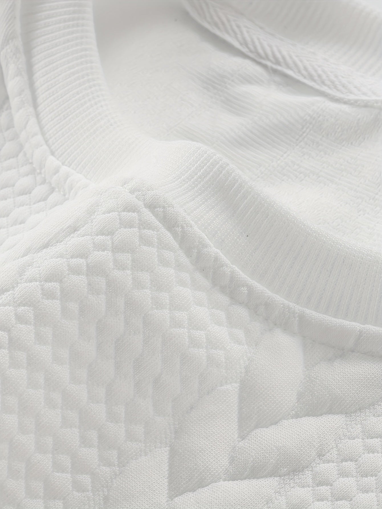 Alveron | Men's Textured Crew Neck Cable Knit Sweatshirt - Image 10