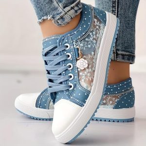 Alternative view of Amelia | Women's Dotted Lace Up Sneakers with Rounded Toe