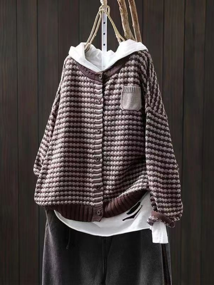 Auvren | Women's Waffle Knit Button Front Cardigan - Image 3